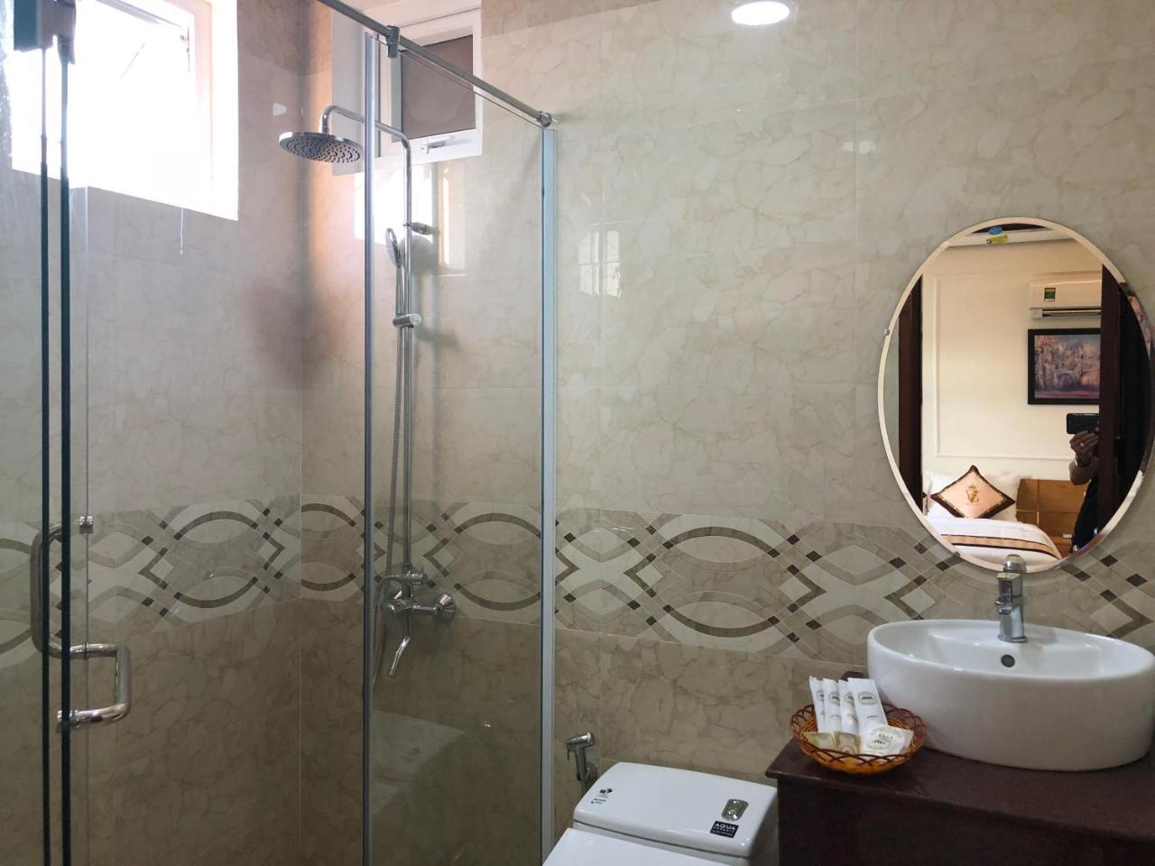 Khach San Sao Viet Hotel Quy Nhon Eksteriør billede